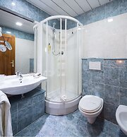 La Villa, Sure Hotel Collection by Best Western