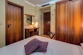 La Villa, Sure Hotel Collection by Best Western