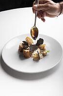 Hostellerie du Pas de L'Ours Relais et Chateaux