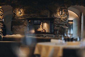 Hostellerie du Pas de L'Ours Relais et Chateaux