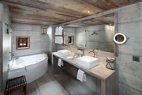 Hostellerie du Pas de L'Ours Relais et Chateaux