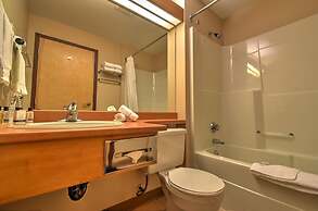 Inn at Big White