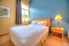 Inn at Big White