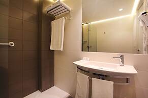Hotel Carlos l