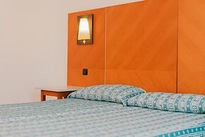 Port Fiesta Park Hotel
