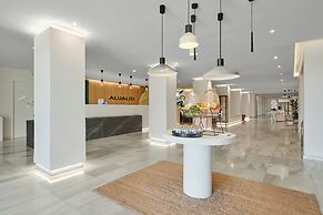 Alua Leo Hotel