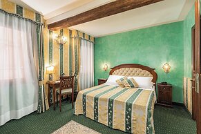 Hotel Marconi