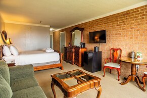 Old Orchard Inn