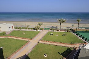 Resort Sur Beach Holiday