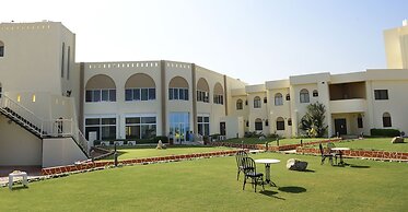 Resort Sur Beach Holiday