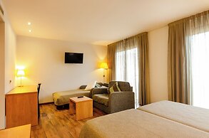 Hotel Medes II