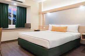 Microtel by Wyndham Tarlac