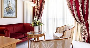 Victor's Residenz - Hotel Schloss Berg