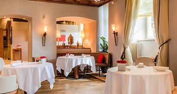 Victor's Residenz - Hotel Schloss Berg