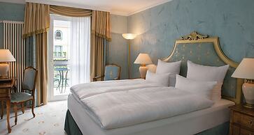 Victor's Residenz - Hotel Schloss Berg