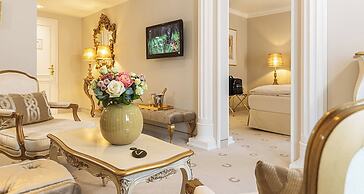 Victor's Residenz - Hotel Schloss Berg