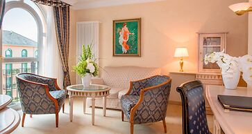 Victor's Residenz - Hotel Schloss Berg