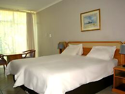 Safari Hotel & Convention Centre