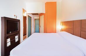 ibis Meknes Hotel