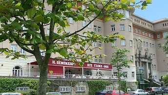 Hotel Seminario Bilbao