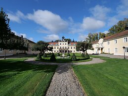 Södertuna Slott