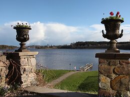 Södertuna Slott