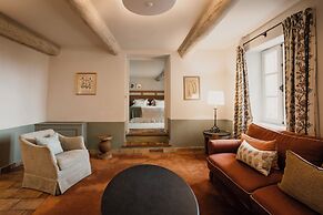 Hotel Crillon Le Brave