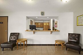 Super 8 by Wyndham Williams Lake BC