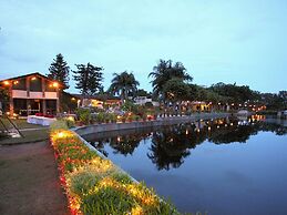 Shikarbadi Hotel