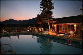Shikarbadi Hotel