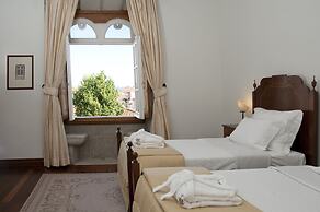 Casa Melo Alvim by Unlock Hotels