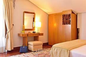 Casa Melo Alvim by Unlock Hotels