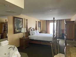 Merit Hotel & Suites
