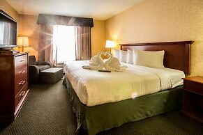 Merit Hotel & Suites