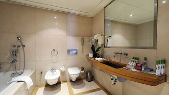 Crowne Plaza Hotel Beirut by IHG