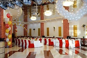 Acfes-Seiyo Hotel