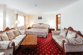 Acfes-Seiyo Hotel