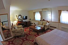 Acfes-Seiyo Hotel