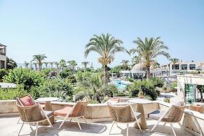Minoa Palace Resort