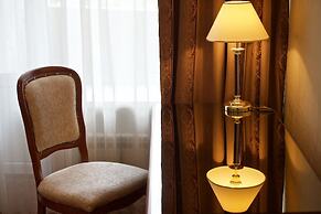 Hotel Oktyabrskaya