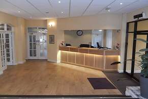 Eden House Hotel
