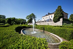 Hesselby Slott