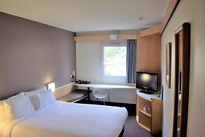 ibis Sydney Thornleigh