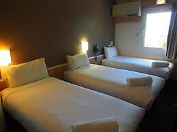 ibis Sydney Thornleigh