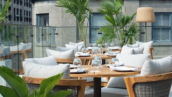 Hotel Nelligan