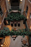 Hotel Nelligan