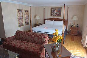 The Waterside Inn