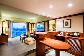 Bangkok Palace Hotel