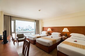 Bangkok Palace Hotel