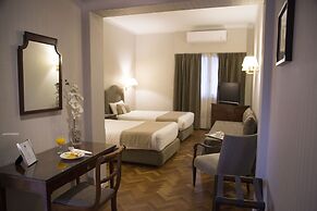 Lafayette Hotel